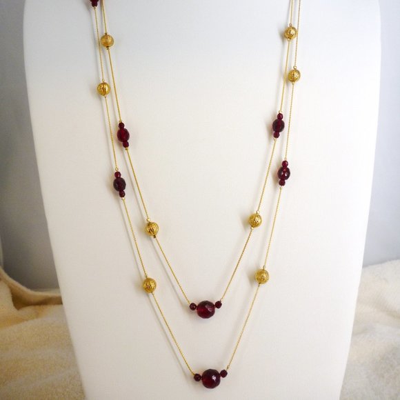 Necklace & Earring Set Gold Plate & Garnet Red Glass Beads 2 Strands NWOT M380 - Picture 1 of 6
